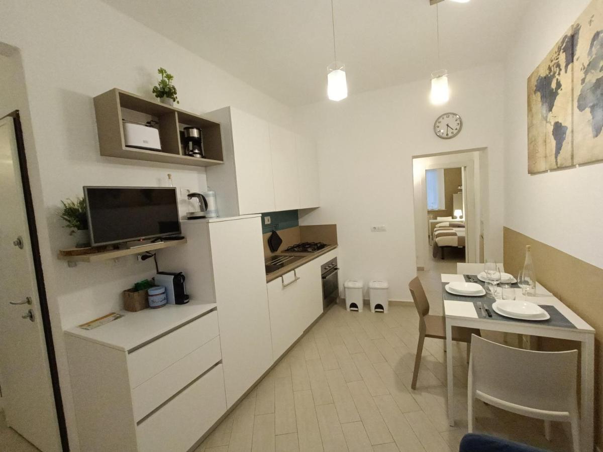 Апартаменти Firsthouse - Nel Centro Storico Con Parcheggio Gratuito Сієна Екстер'єр фото